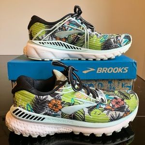 Brooks Womens Adrenaline GTS 20 Tropical